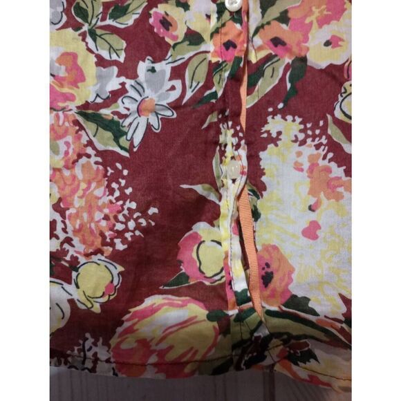 Old Navy Shirt Ladies Extra Large Red Floral Lightweight Button Front‎ Grandma - Picture 5 of 8